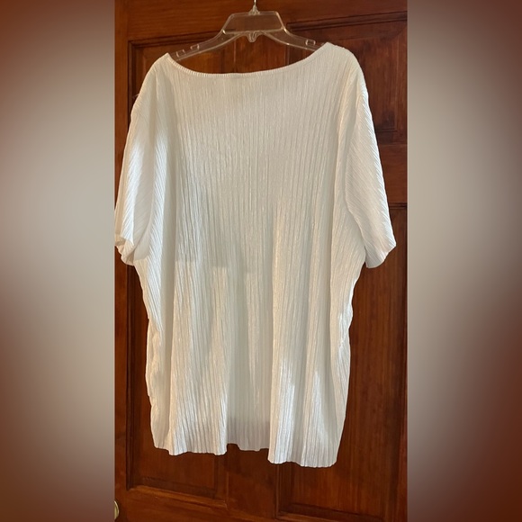 Women Ruffled Layer Top - Picture 3 of 5